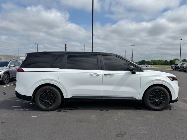 2024 Kia Carnival MPV LX Seat Package