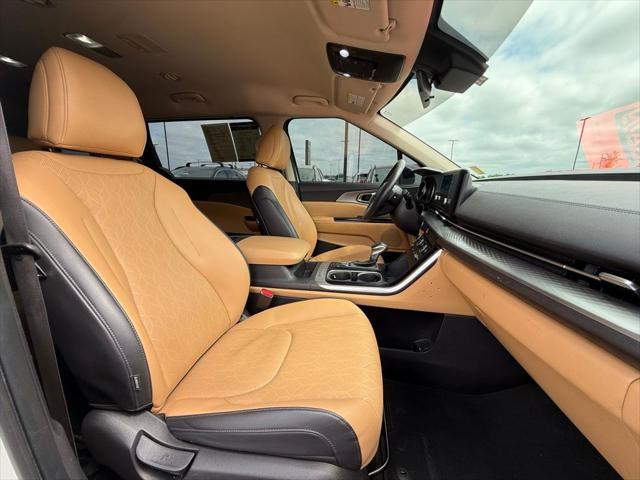 2024 Kia Carnival MPV LX Seat Package