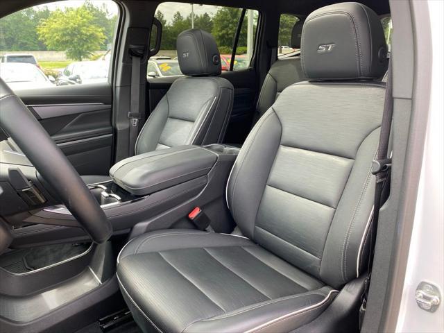 2025 Buick Enclave Sport Touring FWD