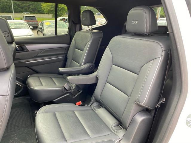 2025 Buick Enclave Sport Touring FWD