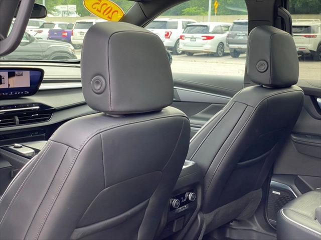 2025 Buick Enclave Sport Touring FWD