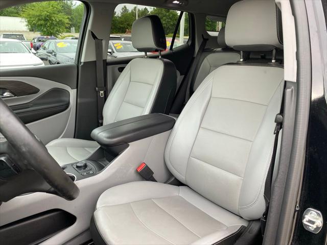 2024 GMC Terrain FWD SLT