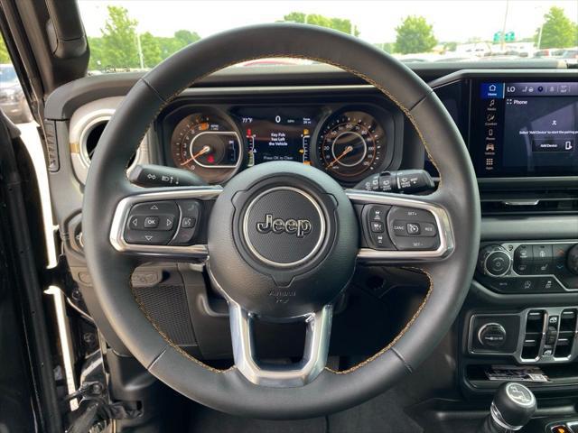 2025 Jeep Wrangler 4-Door Sahara 4x4