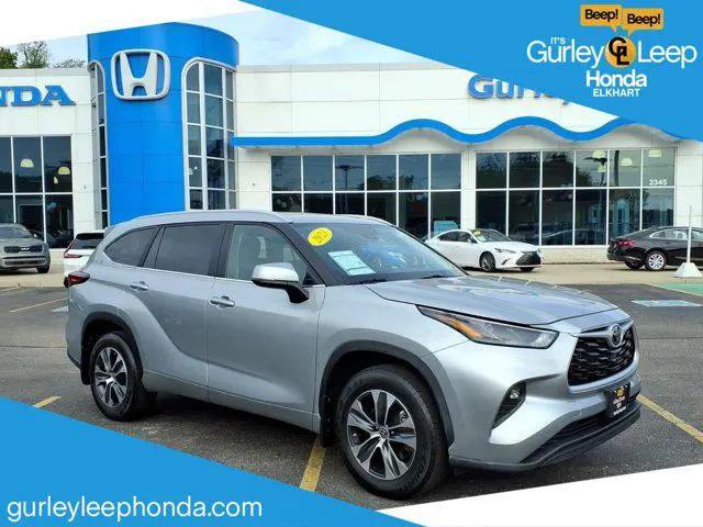 2023 Toyota Highlander XLE for sale in Elkhart, IN