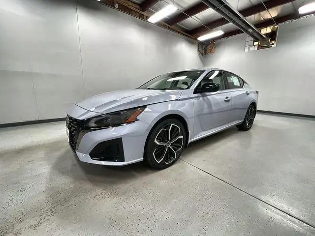 2024 Nissan Altima SR Intelligent AWD for sale in RHINELANDER, WI