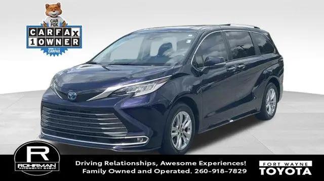 2023 Toyota Sienna Limited for sale in Fort Wayne, IN