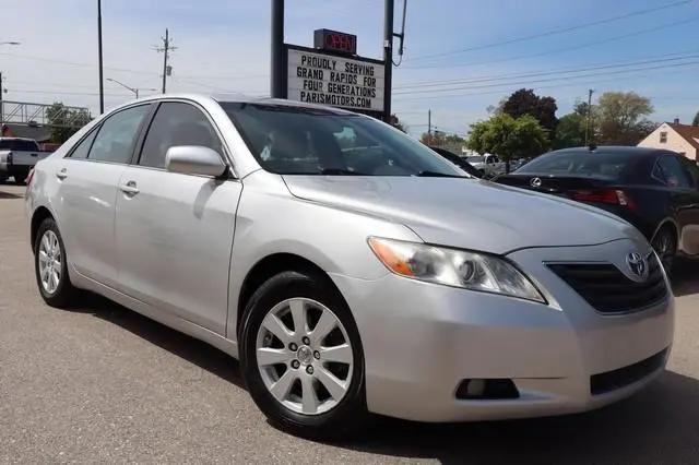 2009 Toyota Camry XLE for sale in Grand Rapids, MI