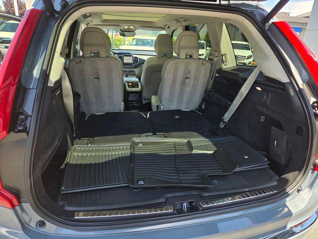 2023 Volvo XC90 Recharge T8 Plus 6-Seater