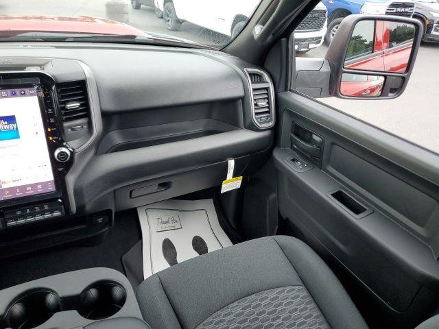 2026 Ram 2500 Black Express Crew Cab 4x4 6'4" Box