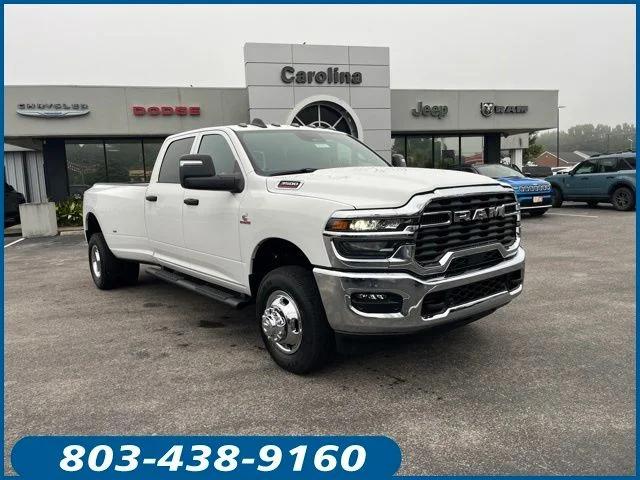 2026 RAM Ram 3500 RAM 3500 TRADESMAN CREW CAB 4X4 8 BOX