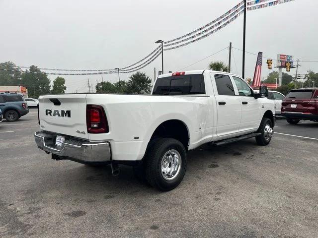 2026 RAM Ram 3500 RAM 3500 TRADESMAN CREW CAB 4X4 8 BOX