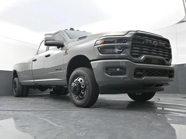 2026 RAM 3500 RAM 3500 BIG HORN CREW CAB 4X4 8 BOX