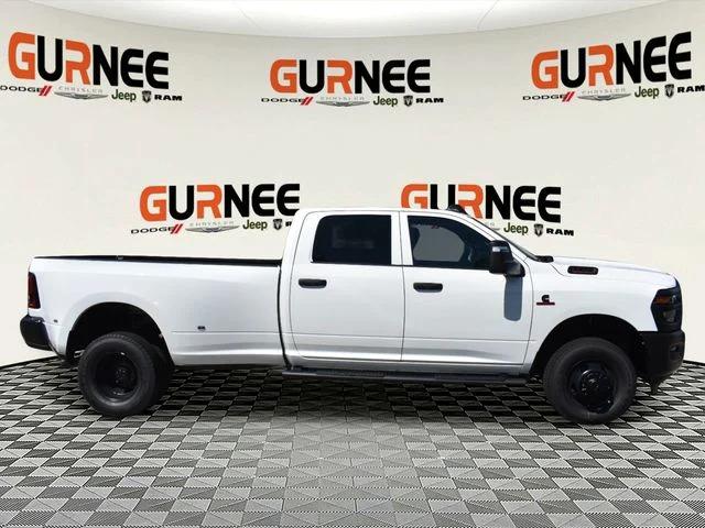 2026 RAM Ram 3500 RAM 3500 TRADESMAN CREW CAB 4X4 8 BOX