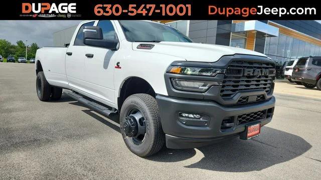 2026 RAM Ram 3500 RAM 3500 TRADESMAN CREW CAB 4X4 8 BOX