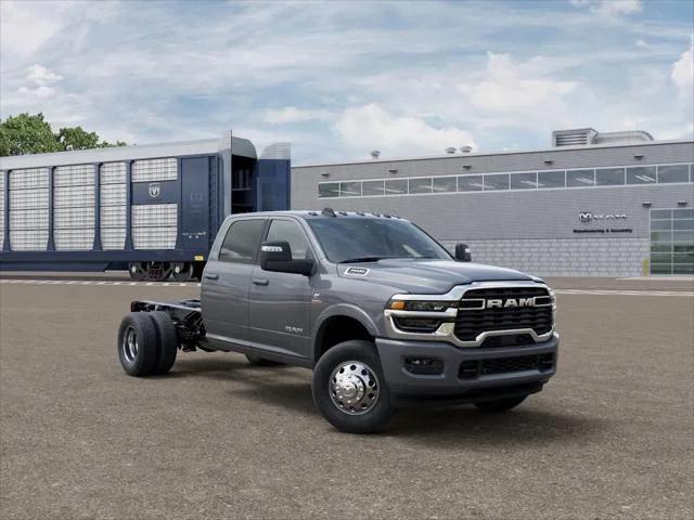 2026 RAM Ram 3500 Chassis Cab RAM 3500 BIG HORN CREW CAB CHASSIS 4X4 60 CA 2026 RAM Ram 3500 Chassis Cab RAM 3500 BIG HORN CREW CAB CHASSIS 4X4 60 CA
