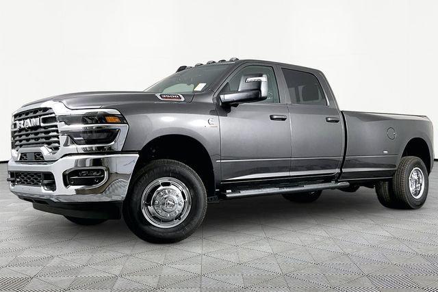 2026 Ram 3500 Tradesman Crew Cab 4x4 8' Box for sale in Oklahoma City, OK