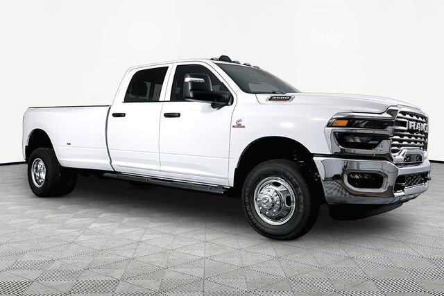 2026 RAM Ram 3500 RAM 3500 TRADESMAN CREW CAB 4X4 8 BOX 2026 RAM Ram 3500 RAM 3500 TRADESMAN CREW CAB 4X4 8 BOX
