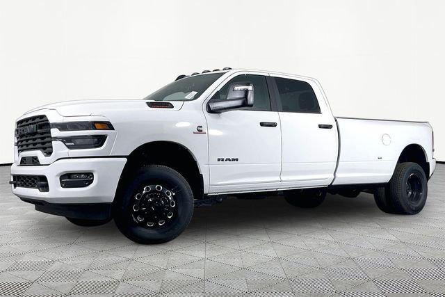 2026 RAM 3500 RAM 3500 BIG HORN CREW CAB 4X4 8 BOX
