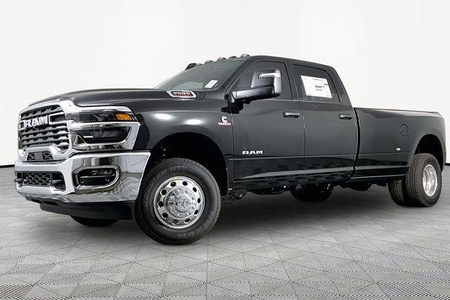 2026 RAM 3500 RAM 3500 BIG HORN CREW CAB 4X4 8 BOX
