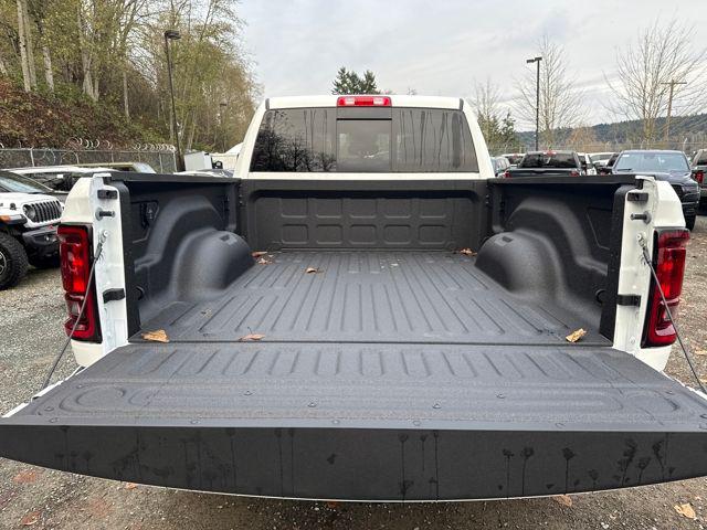 2026 Ram 2500 Black Express Crew Cab 4x4 64 Box