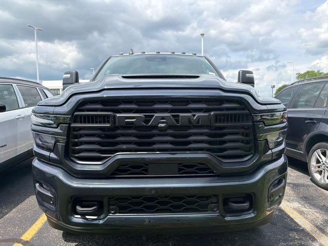 2026 RAM 2500 RAM 2500 BLACK EXPRESS CREW CAB 4X4 64 BOX 2026 RAM 2500 RAM 2500 BLACK EXPRESS CREW CAB 4X4 64 BOX