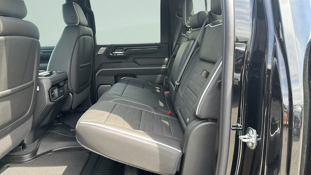 2026 GMC Sierra 2500HD Crew Cab, Standard Bed, AT4X, 4WD
