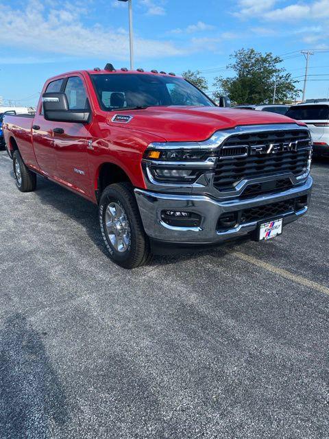 2026 RAM 3500 RAM 3500 BIG HORN CREW CAB 4X4 8 BOX 2026 RAM 3500 RAM 3500 BIG HORN CREW CAB 4X4 8 BOX