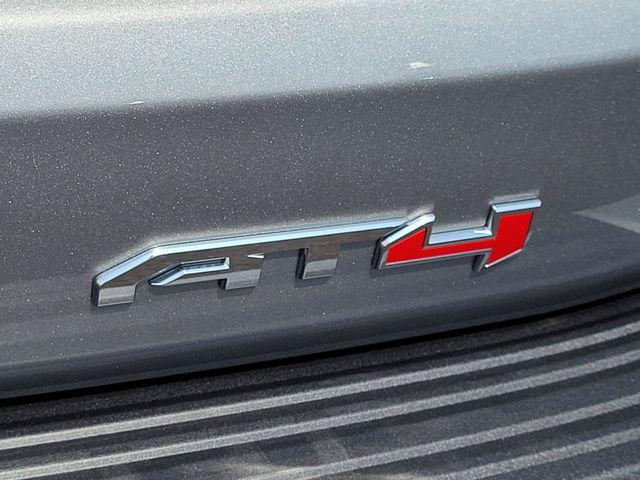 2024 GMC Yukon XL 4WD AT4
