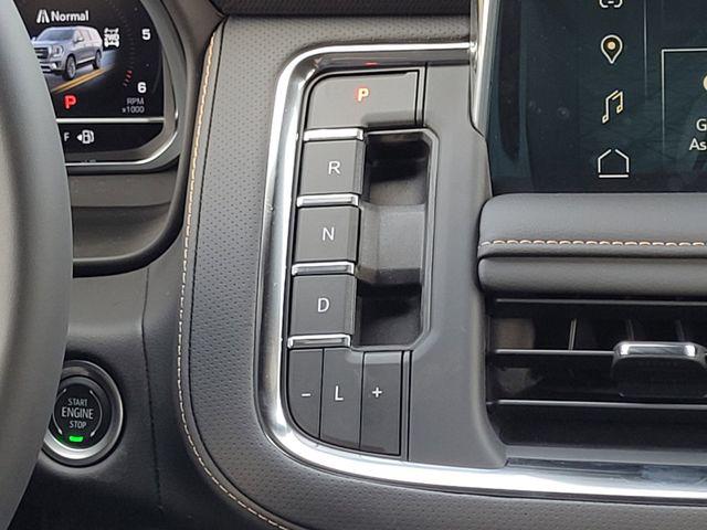 2024 GMC Yukon XL 4WD AT4