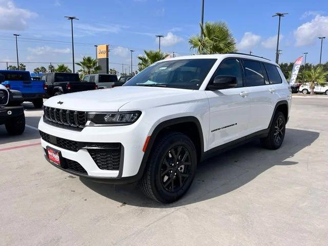 2026 Jeep Grand Cherokee L GRAND CHEROKEE L LAREDO ALTITUDE 4X2 2026 Jeep Grand Cherokee L GRAND CHEROKEE L LAREDO ALTITUDE 4X2