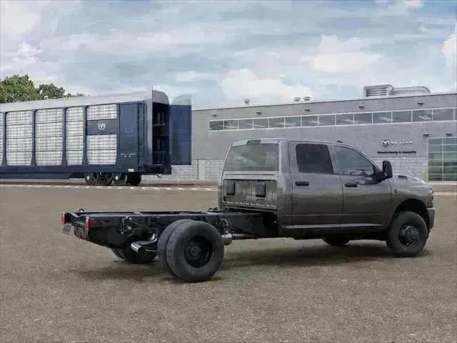 2026 RAM Ram 3500 Chassis Cab RAM 3500 TRADESMAN CREW CAB CHASSIS 4X4 60 CA