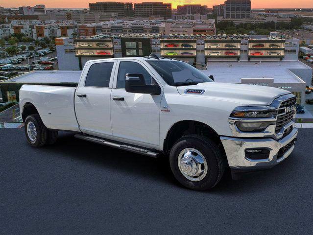 2026 RAM Ram 3500 RAM 3500 TRADESMAN CREW CAB 4X4 8 BOX
