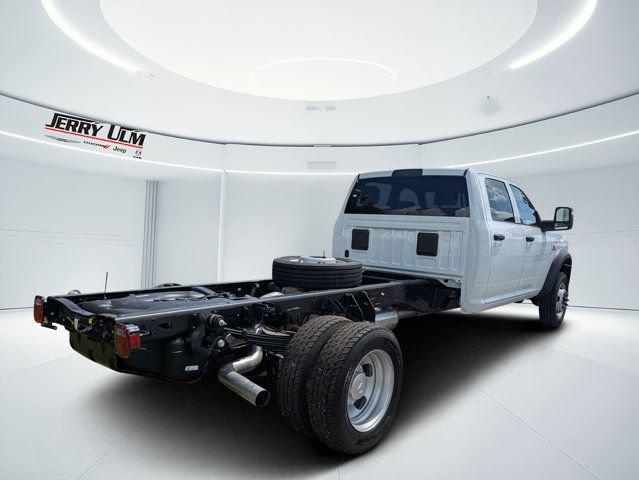 2026 RAM 5500 Chassis RAM 5500 TRADESMAN CHASSIS CREW CAB 4X4 84 CA