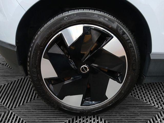 2025 Volvo EX30 Plus Twin Motor Performance, Fully electric