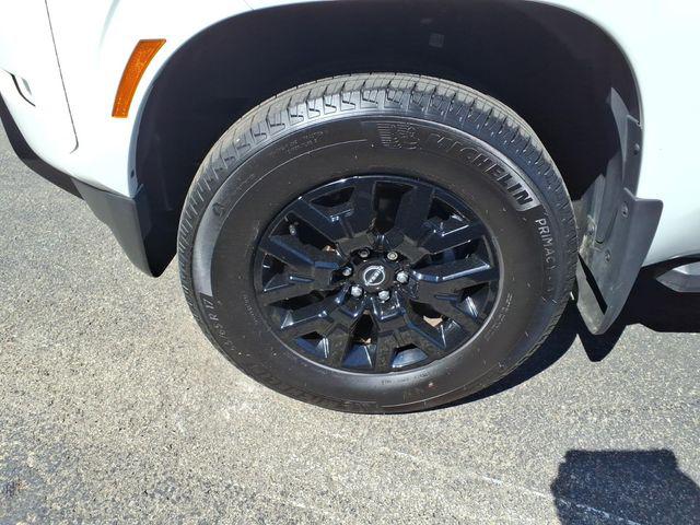 2023 Nissan Frontier Crew Cab SV 4x4