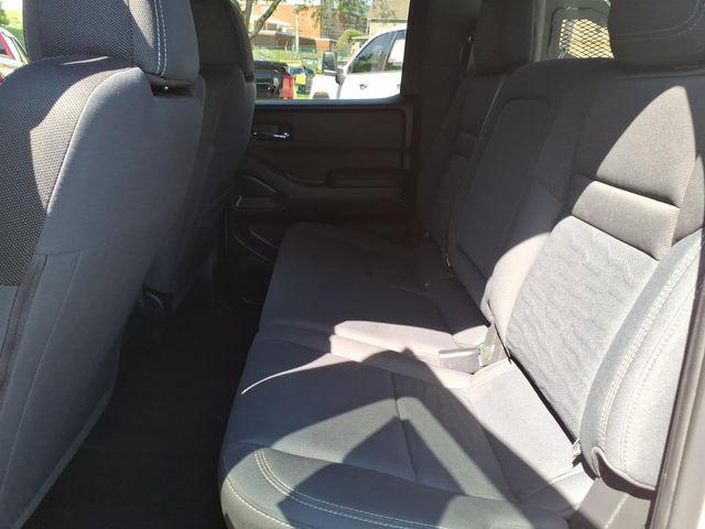 2023 Nissan Frontier Crew Cab SV 4x4