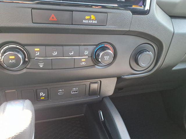 2023 Nissan Frontier Crew Cab SV 4x4