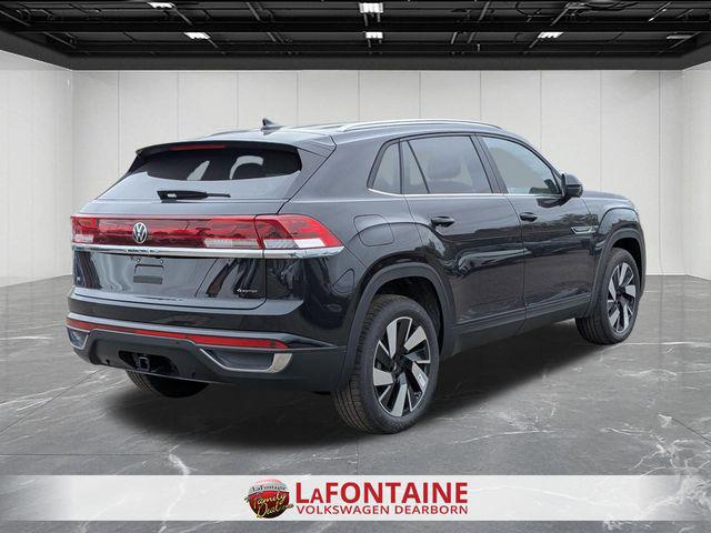 2026 Volkswagen Atlas Cross Sport SE with Technology