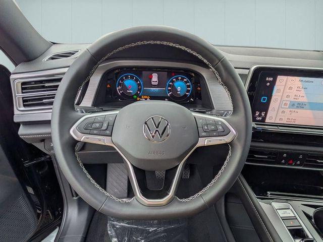 2026 Volkswagen Atlas Cross Sport SE with Technology
