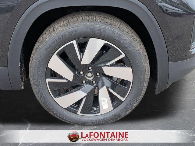 2026 Volkswagen Atlas Cross Sport SE with Technology