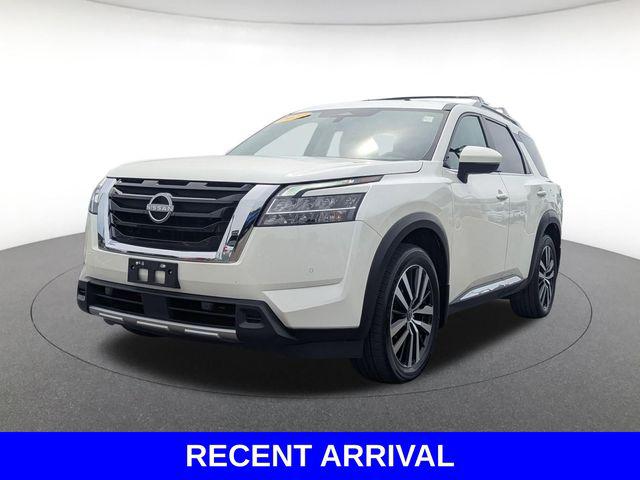 2023 Nissan Pathfinder Platinum 4WD