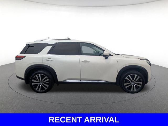 2023 Nissan Pathfinder Platinum 4WD