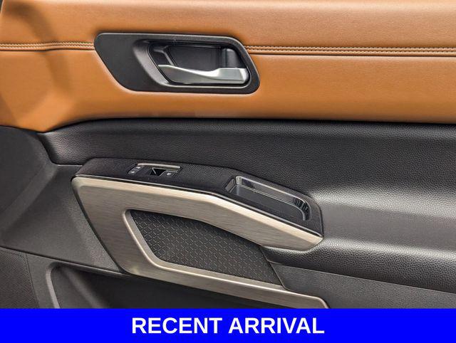 2023 Nissan Pathfinder Platinum 4WD