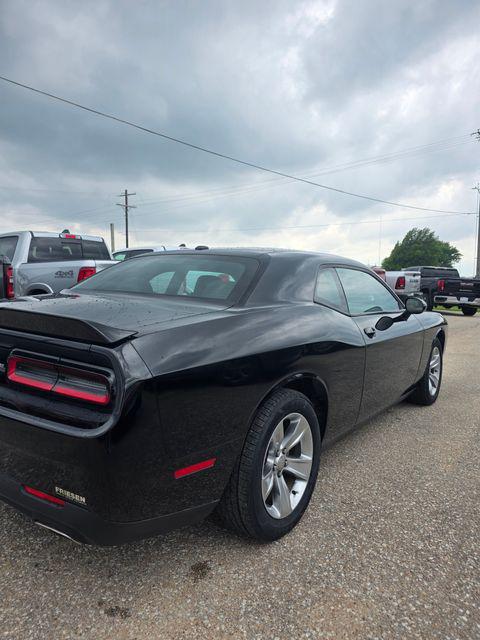 2021 Dodge Challenger SXT