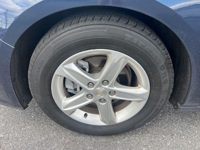 2022 Chevrolet Malibu FWD LT