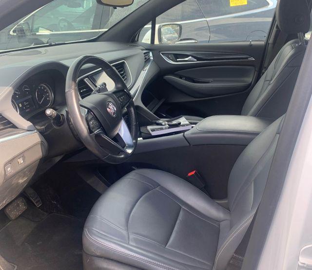 2023 Buick Enclave Essence AWD