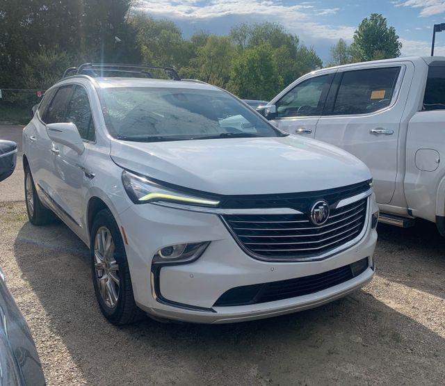 2023 Buick Enclave Essence AWD