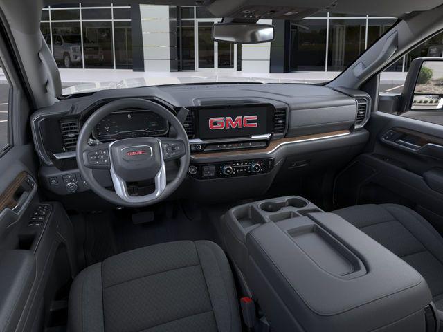2026 GMC Sierra 2500HD Double Cab, Standard Bed, SLE, RWD
