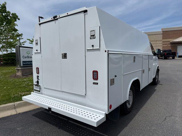 2025 Chevrolet Express Cutaway Work Van