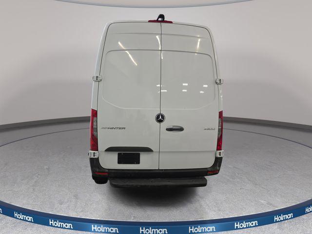 2020 Mercedes-Benz Sprinter 2500 Crew 144 WB